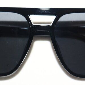 Unisex Black Tint Aviator Style Sunglasses Lightweight Anti-Reflective